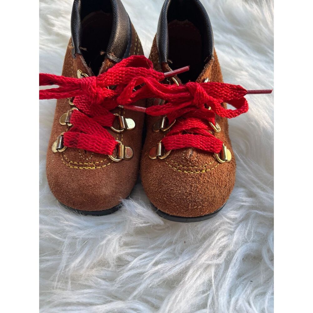 Vintage toddler hiking boots